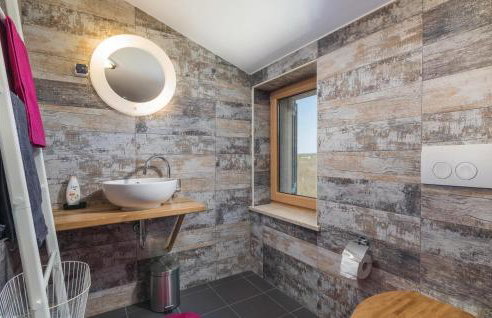 Gorgeous Home In Nedescina With Sauna - Foto 75