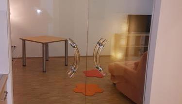 Wohnen im Souterrain einer Villa - Foto 5