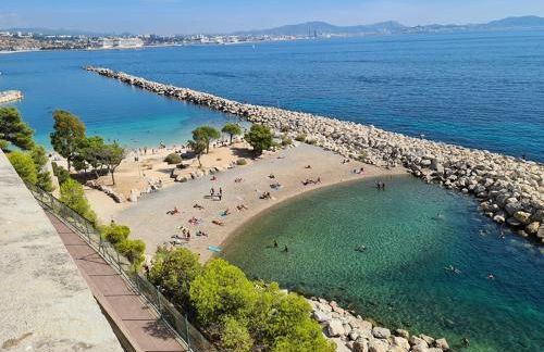 Bas de villa avec jardin piscine clim proche plages calanques - Foto 32