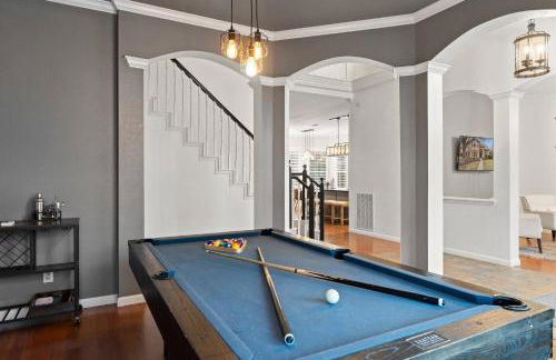 Heated Pool PoolTable HotTub Sleeps 16 Renovated - Foto 35