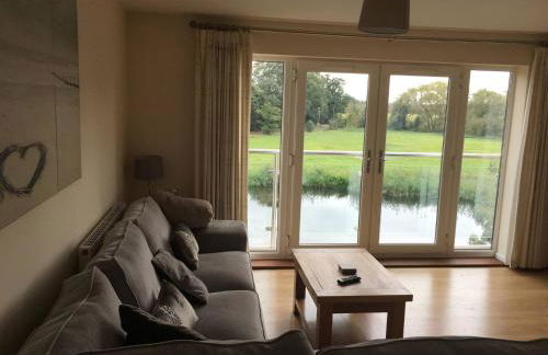 Riverside Penthouse 2BR & 2 Bath 2 Parking View Near St Neots - Foto 52