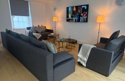 Squarezzz - Group Accommodation - Foto 1