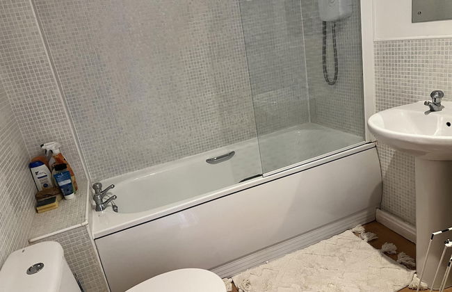 Nantwich - Sleeps 4 - Parking - Town 10mins Walk - Photo 13