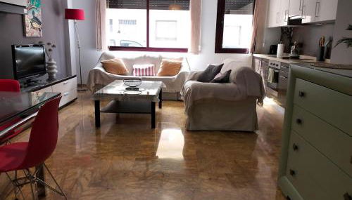 602 Moderno y Amplio apartamento en Valdeolleros - Foto 3