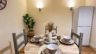 Oasis split level flat in Zone 1 - Foto 3