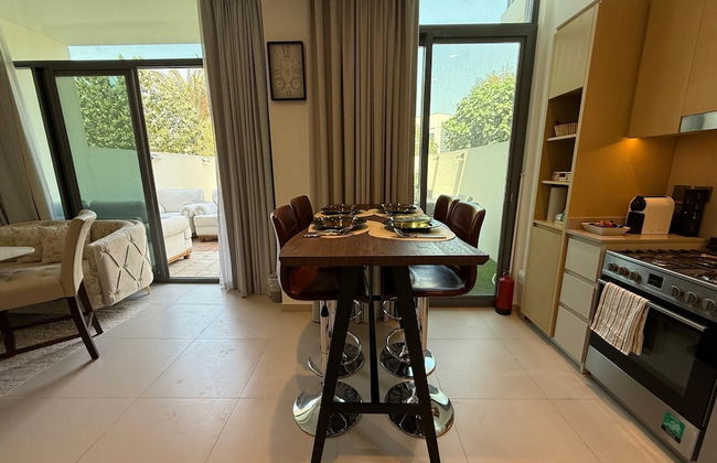 Elegant Stay in Ranches Villa - Photo 22