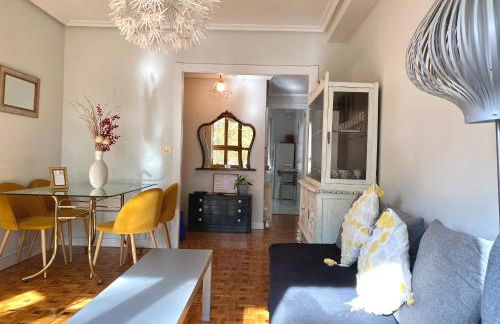 Apartamento La Muralla parking gratis - Foto 4