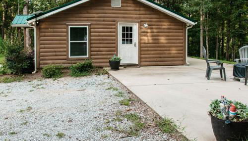 Whispering Deer Cabin - Photo 2