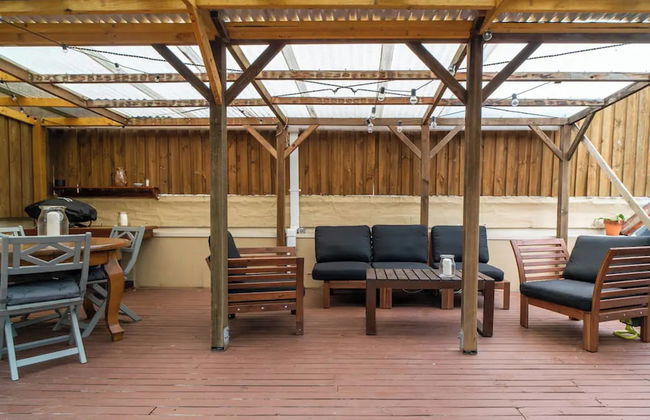 Cozy Apartment w/ Terrace Close to City Center - Foto 19