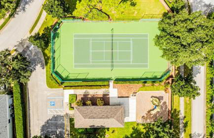 Stunning West Haven Villa with Private Pool Spa and Balcony Near Disney - Foto 143