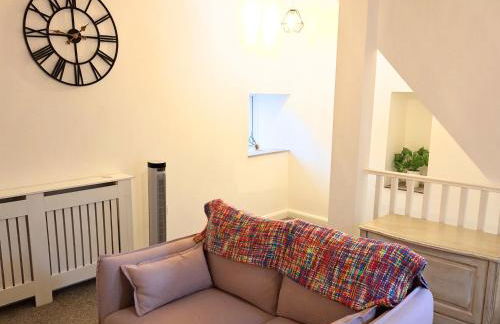 Two-bedroom Cottage - Sandstone Garden Patio - Free Parking - Pets Welcome - Foto 30