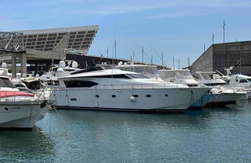 YACHT 20Metros - Photo 1