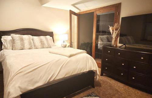 Everchanging Seasons-Hot Tub, Game Haven & Central Retreat - Foto 24