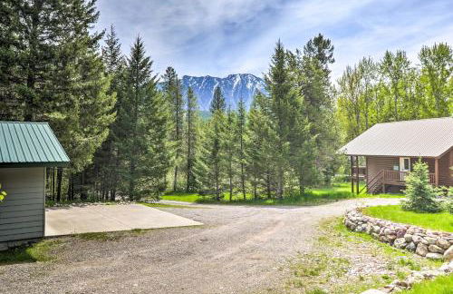 Scenic Forest Lodge Outside Glacier National Park! - Foto 2