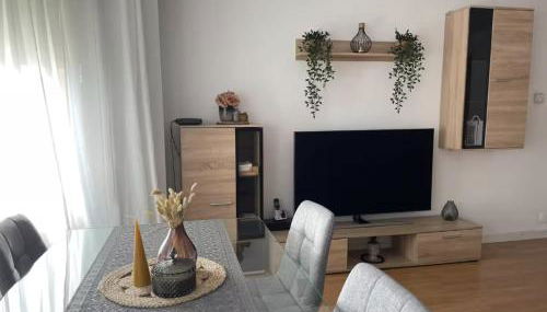 Alojamiento espacioso ideal para visitas en grupo - Photo 5