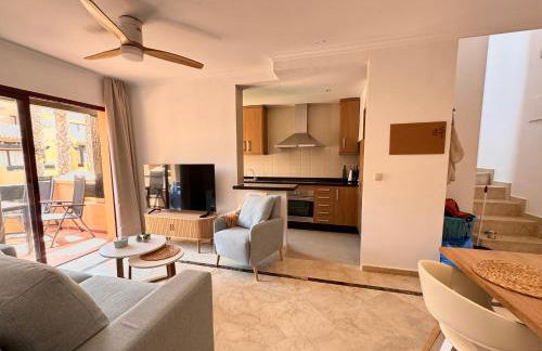 Aloha Beach Family&Friends Apartment - Foto 18