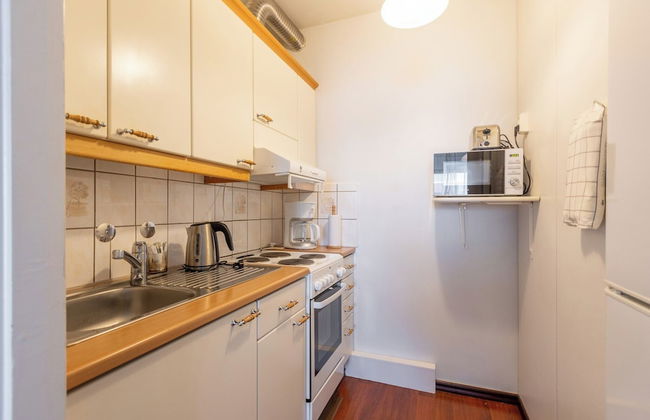 Santa's City Apartments - Photo 18