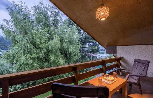 The Bear Creek Luxury 2BHK Villa Manali - Foto 5