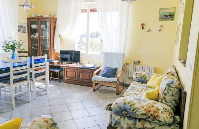 Joly (SLR111) - Photo 5