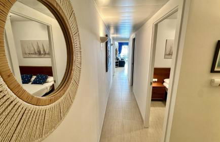 Calafell en primera linea de mar con piscina - Foto 10