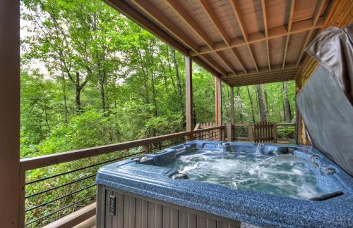 A Little Bit of Heaven Swim in the creek soak in the hot tub and relax in comfort - Foto 37