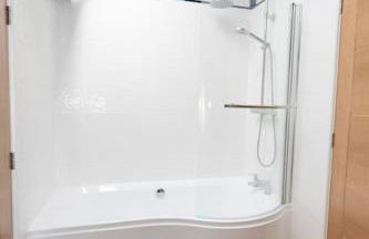 Central Medieval Grid Unique home with Gated parking - Foto 42