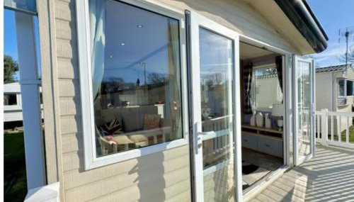 9 Sea View Kessingland Beach Parkdean Resorts MIN 3 NIGHT STAY - Foto 4