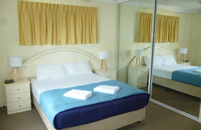 Le Lavandou Holiday Apartments - Photo 6