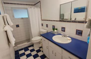 The Butterfly Cottage - Certified Butterfly Sanctuary - Ocean View Hot Tub - Authentic Keys Charm - Foto 15