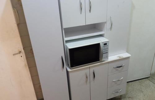 Apto frente ao mar, ar cond. frio e Wi-Fi - Foto 29