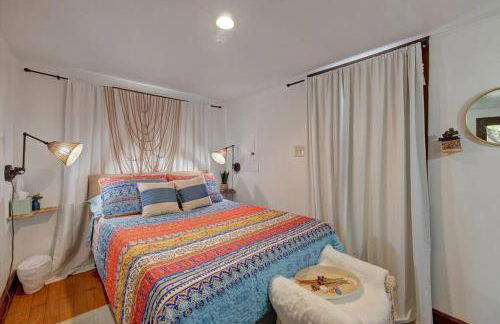 Boho Garden Bungalow Near IU, Downtown, EV Level 2 Station - Foto 19