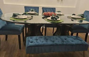 Maleficent's Disney's Jungle VR Retreat - Foto 10