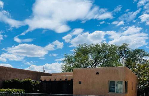 Vintage charm vacation home with modern comforts near Old Town - Foto 17