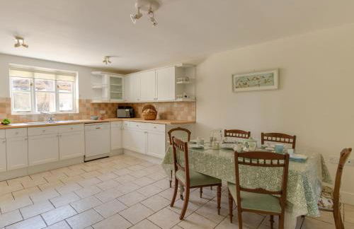 The Old School House - Photo 14