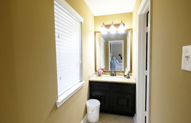 5Bdrm 3.5Bath 12Beds - HOME BIG AS TEXAS - Foto 34