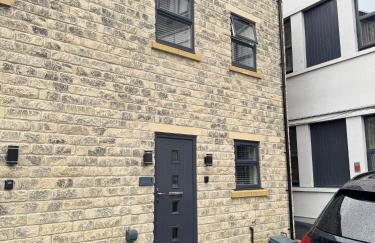3 Bedroom House with free on site Parking next to the Canal - Foto 7