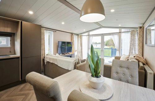 The Kestrel Lodge with Hot tub - Foto 8