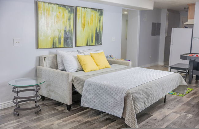 Farmington Gem 6BR Private Fenced Yard Sleeps 15 - Foto 15