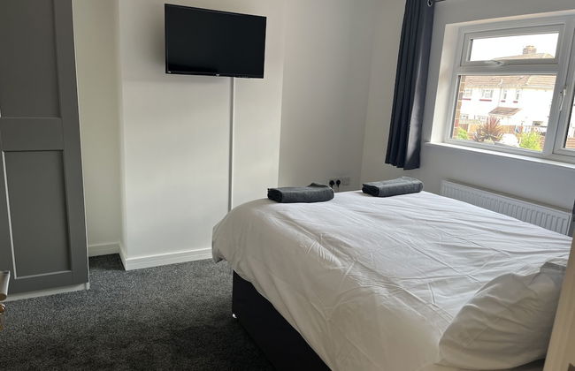 House - Sleeps 14, Onsite Parking & Pets Allowed - Foto 3