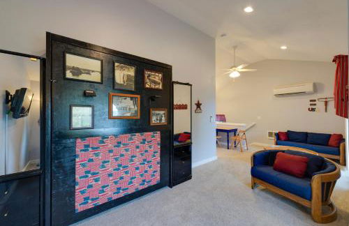 Herron Island Cabin with Deck Walk to Beach! - Foto 16