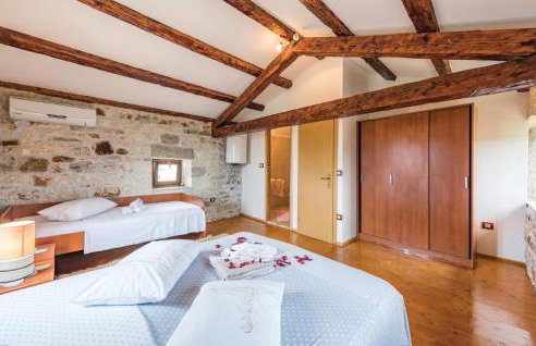 Lovely Home In Visnjan With Wifi - Foto 25