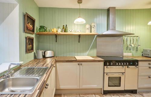 Church Cottage by Coast & Country Stays - Foto 53