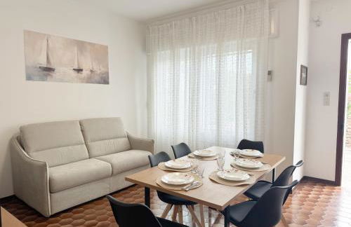 Intera casa, 100 m dal mare, grande giardino - Photo 3