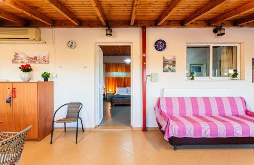 Makarounis Athanasios Traditional Apartments(Ξενώνας) - Foto 20