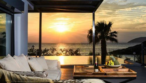 Luxury Beachfront Villa Selenia Platinum in Sounio - Foto 4