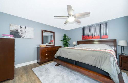 4820 JAMAICA LANE 4BED - Foto 3