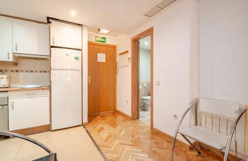 Apartamento turístico mad-aeropuerto ifema - Photo 4