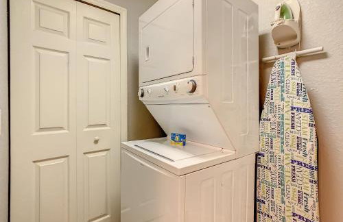 Sweet Getaway! Luxury Gated Resort & Lazy River - Foto 38