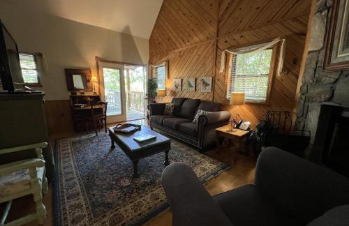 C11, Two bedroom, two bath log-sided, luxury Harbor North cottage with hot tub cottage - Foto 35