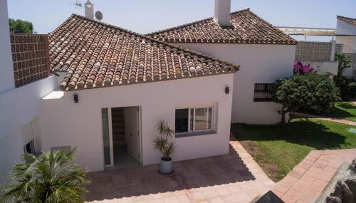 Beach-Front Bahia Dorada - Photo 5